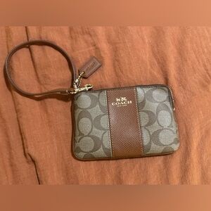 Coach Wristlet Like  New